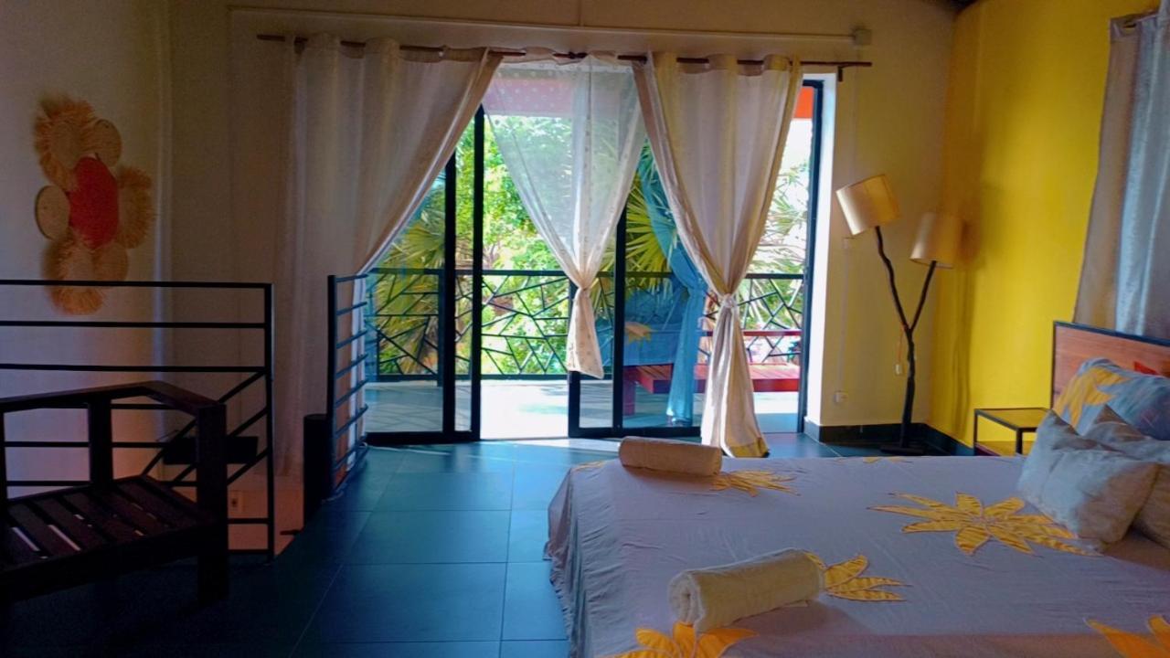 Le Jardin Des Delices Hotel Mahajanga Ngoại thất bức ảnh