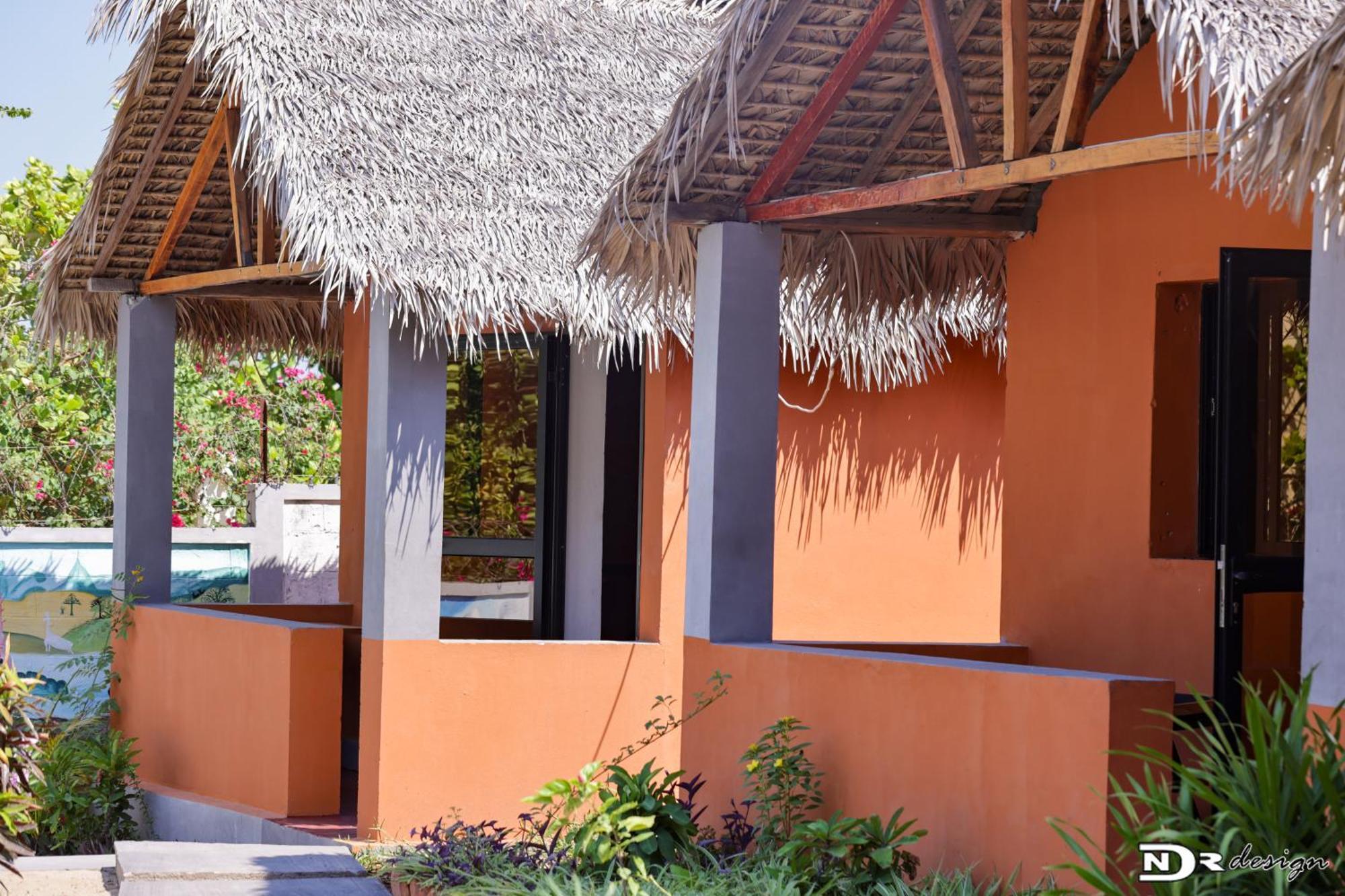 Le Jardin Des Delices Hotel Mahajanga Ngoại thất bức ảnh